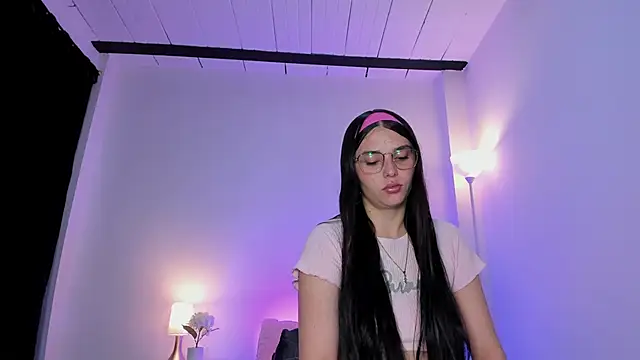 ice grace online show from November 5, 2025, 9:45 am