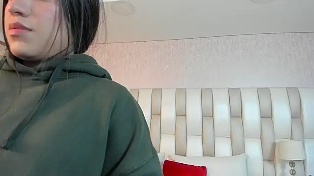 Snapshot of Rebeca_jones chatting on March 24, 2026, 12:05 pm Rebeca jones online show from March 24, 2026, 12:05 pm