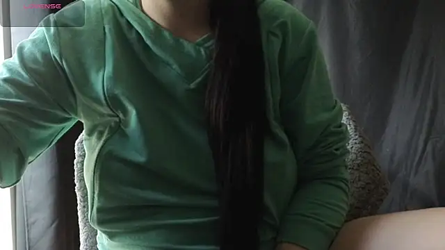 Snapshot of Mia_G0ld chatting on April 13, 2026, 1:15 pm Mia G0ld online show from April 13, 2026, 1:15 pm