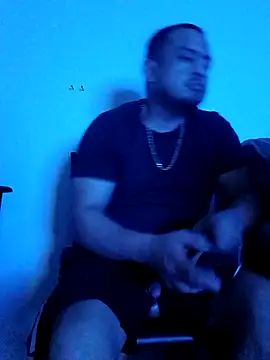 Snapshot of hungpenis210 chatting on March 24, 2026, 7:30 am hungpenis210 online show from March 24, 2026, 7:30 am