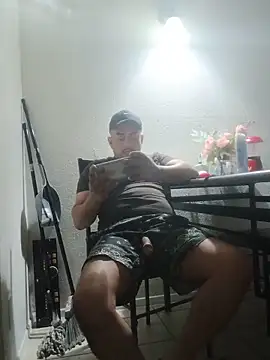hungpenis210 online show from May 18, 2026, 3:39 pm