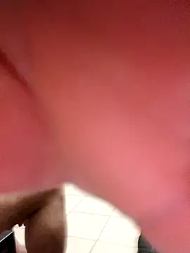 Snapshot of hungpenis210 chatting on March 1, 2026, 1:16 am hungpenis210 online show from March 1, 2026, 1:16 am