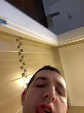 Snapshot of strange6696 chatting on February 2, 2025, 4:43 pm strange6696 online show from February 2, 2025, 4:43 pm