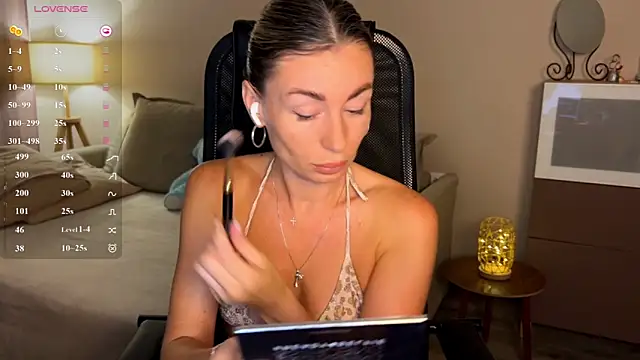 DannaEvan online show from June 27, 2026, 2:45 pm