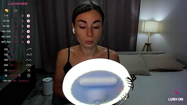 DannaEvan online show from March 3, 2025, 12:45 am