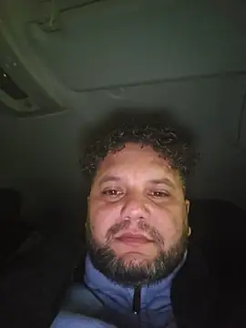 Snapshot of Juliani888 chatting on November 22, 2025, 5:34 pm Juliani888 online show from November 22, 2025, 5:34 pm