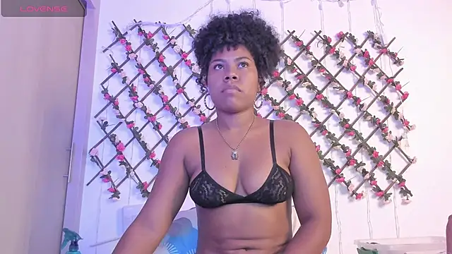 naughty ebonyy online show from July 1, 2026, 11:05 pm