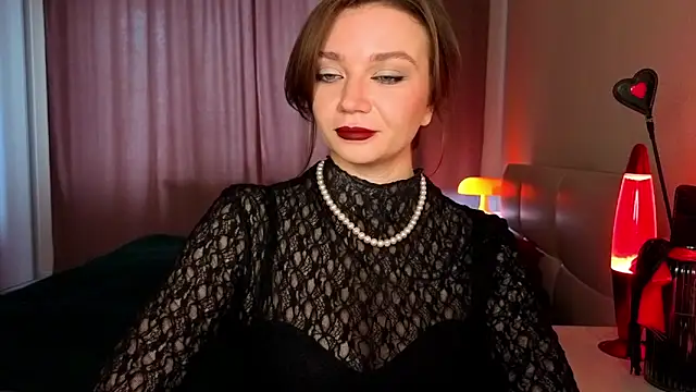 Snapshot of Shadow_Passion chatting on February 8, 2026, 7:06 am Shadow Passion online show from February 8, 2026, 7:06 am