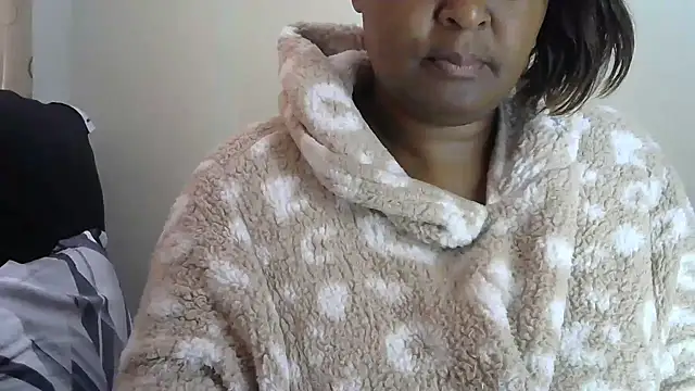 AddictiveAssCurves online show from October 23, 2025, 7:40 am