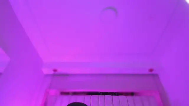 Emmily Savage online show from January 15, 2026, 5:55 am