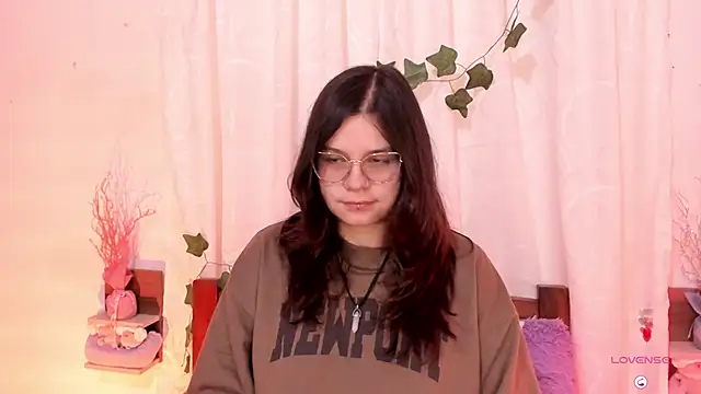 Mey moon online show from February 19, 2025, 8:20 pm