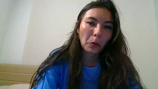  andygirl online show from April 13, 2026, 2:37 am