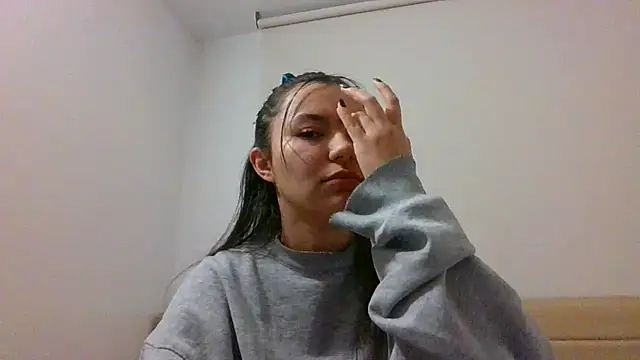  andygirl online show from March 30, 2026, 2:02 am