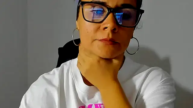 Snapshot of Sami_Hotie1 chatting on April 18, 2026, 7:58 pm Sami Hotie1 online show from April 18, 2026, 7:58 pm