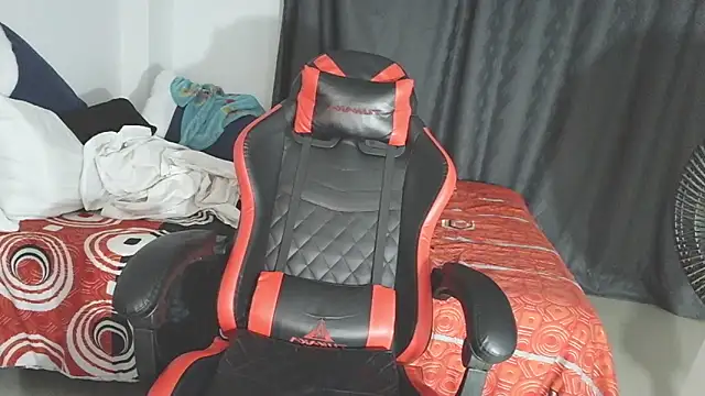 aresholland online show from March 13, 2026, 3:22 am