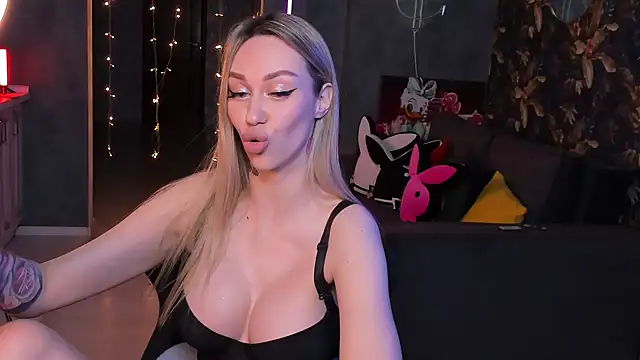 Blckmirrorr online show from January 29, 2025, 1:07 pm