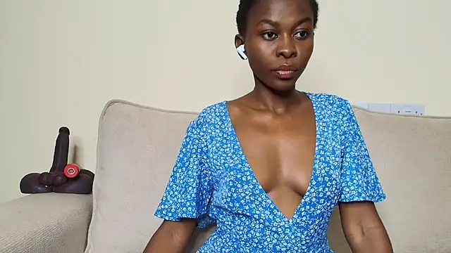 queen heather online show from July 24, 2026, 9:22 pm