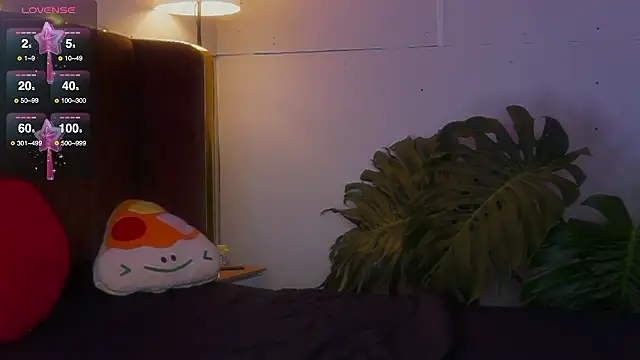 laybunny1 online show from February 17, 2026, 5:54 pm