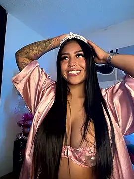 meganjames1 online show from January 7, 2026, 12:21 pm