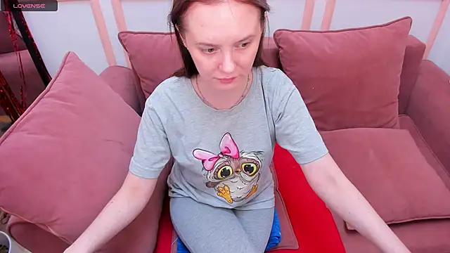 JannaVerdi  online show from December 18, 2025, 6:40 am