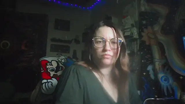 spunlikecottoncandy online show from March 11, 2025, 7:57 am