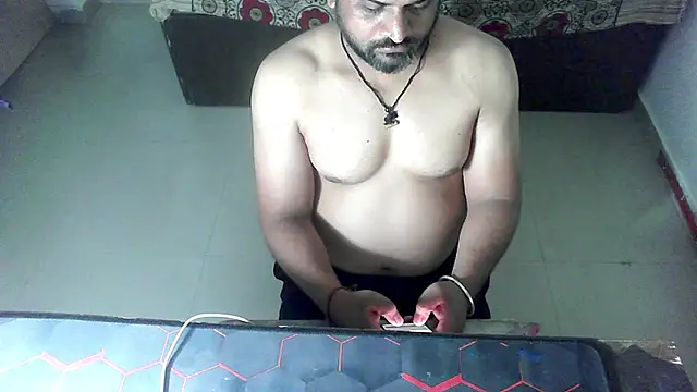 rentarob online show from March 10, 2026, 4:11 pm