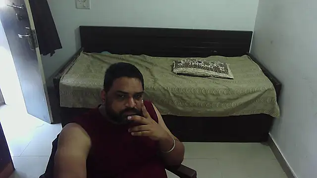 rentarob online show from May 15, 2026, 2:53 am