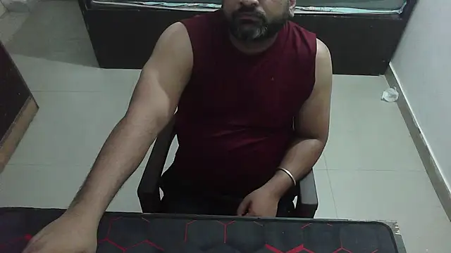 rentarob online show from May 12, 2026, 12:11 pm