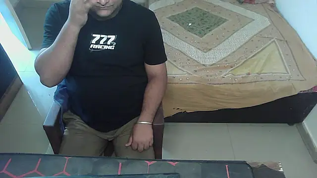 rentarob online show from June 23, 2026, 1:09 pm