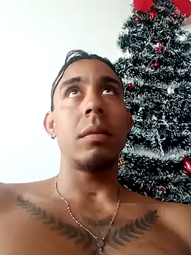 Williamjamess95 online show from January 8, 2025, 1:31 pm