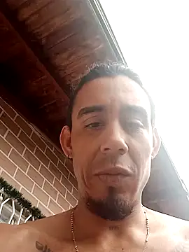 Williamjamess95 online show from December 30, 2024, 5:13 pm