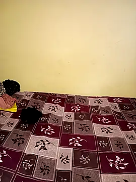 Hotlisa online show from December 2, 2025, 4:25 am