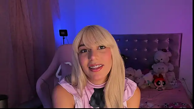 LucianaCarter online show from January 9, 2026, 7:26 am