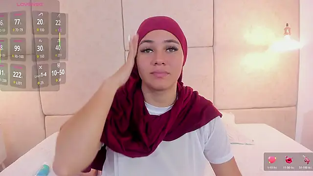 Snapshot of abby_gibson chatting on November 25, 2025, 6:52 pm abby gibson online show from November 25, 2025, 6:52 pm