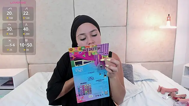 Snapshot of abby_gibson chatting on February 9, 2026, 6:39 pm abby gibson online show from February 9, 2026, 6:39 pm