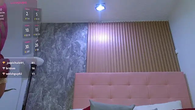 victoria  milf  online show from January 15, 2026, 7:39 pm