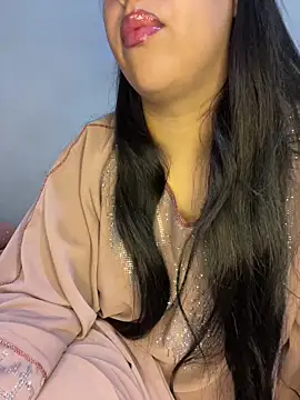 Snapshot of Mayacrayzi chatting on September 11, 2025, 10:26 am Mayacrayzi online show from September 11, 2025, 10:26 am