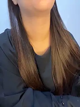 Snapshot of Mayacrayzi chatting on December 4, 2024, 8:39 am Mayacrayzi online show from December 4, 2024, 8:39 am