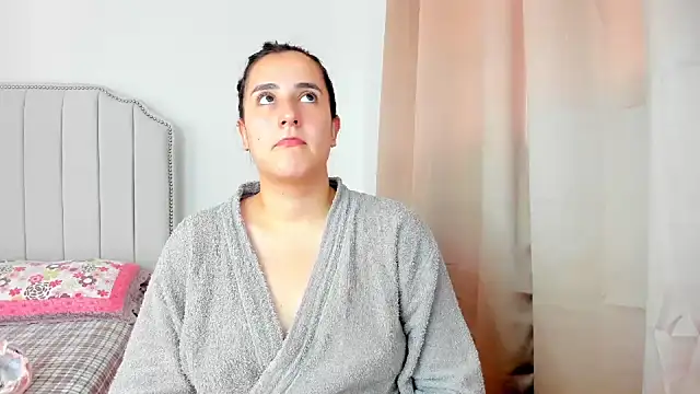 Hanna86 online show from November 21, 2025, 4:50 pm