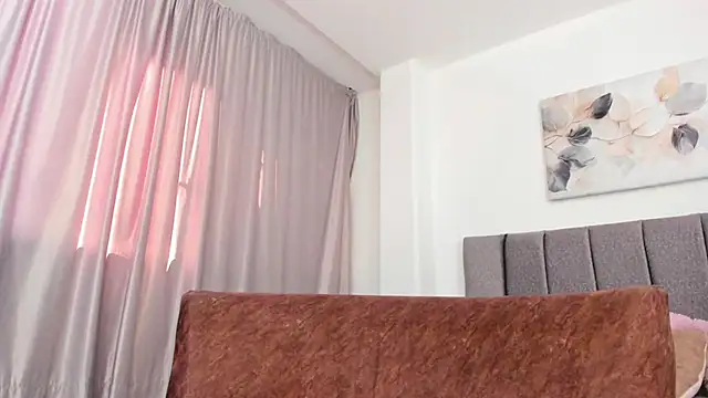 samantha stan online show from April 3, 2026, 12:33 pm