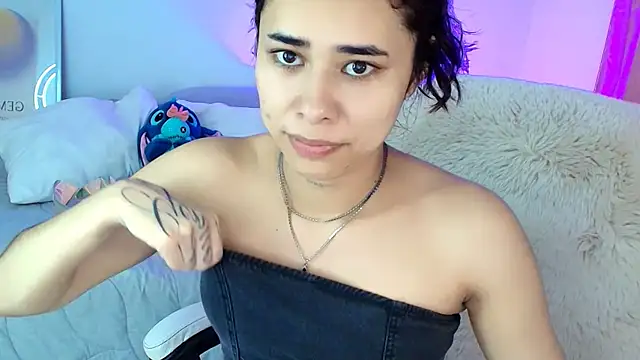Snapshot of AmyOlimpo chatting on June 26, 2026, 2:28 am AmyOlimpo online show from June 26, 2026, 2:28 am