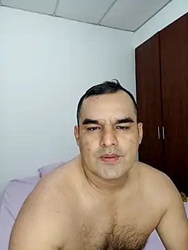 Snapshot of Angeelus2 chatting on September 14, 2025, 3:45 pm Angeelus2 online show from September 14, 2025, 3:45 pm