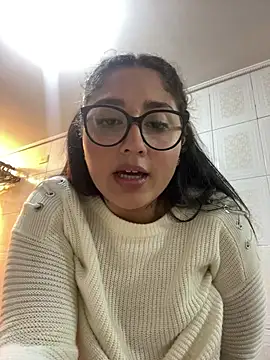 croftsmila online show from April 13, 2026, 11:20 pm