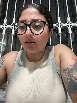 croftsmila online show from April 1, 2026, 11:34 pm