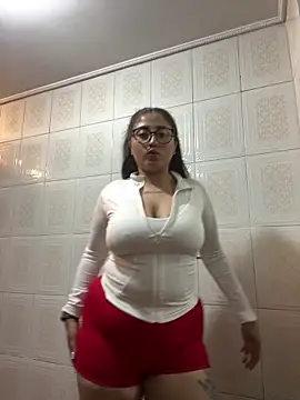 croftsmila online show from April 19, 2026, 12:11 am