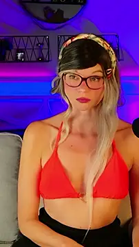 Kittychatte online show from July 29, 2026, 7:57 pm