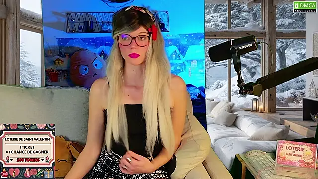 Kittychatte online show from February 1, 2026, 11:41 am