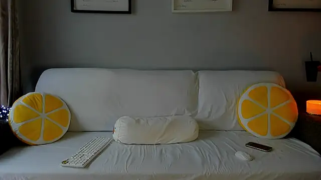 bellahot77 online show from November 18, 2025, 9:45 am