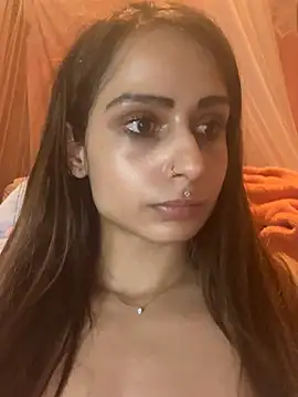 LaPetitechienne1 online show from March 8, 2025, 2:23 am