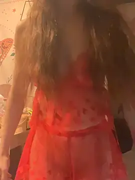 LaPetitechienne1 online show from March 3, 2025, 1:07 am